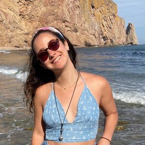 Meet your Posher, Stefania